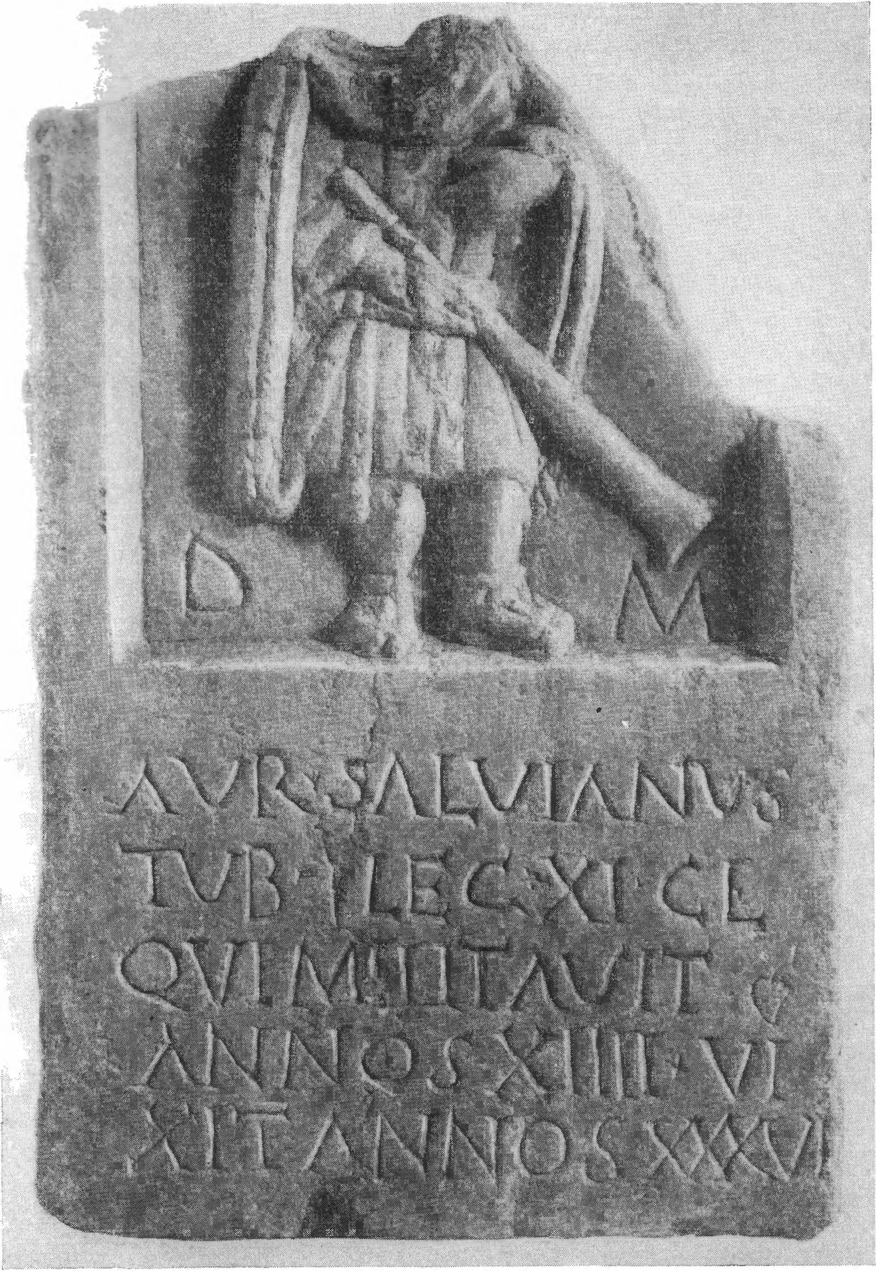 31. Надгробие трубача XI Клавдиева легиона из Херсонеса
