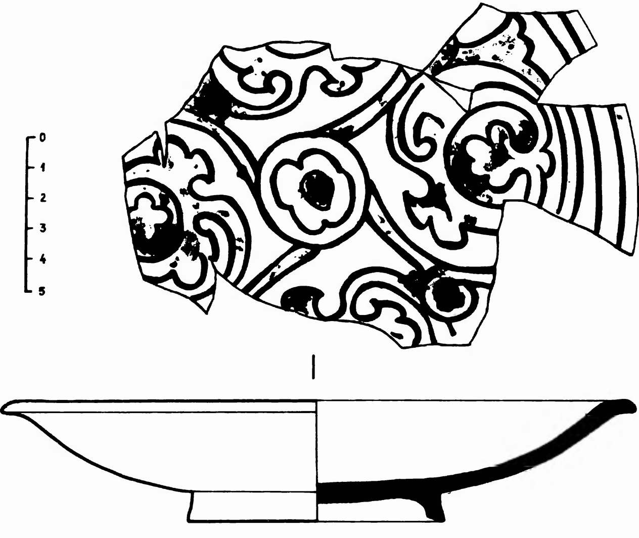 Поливная полихромная тарелка X—XI вв. из цистерны