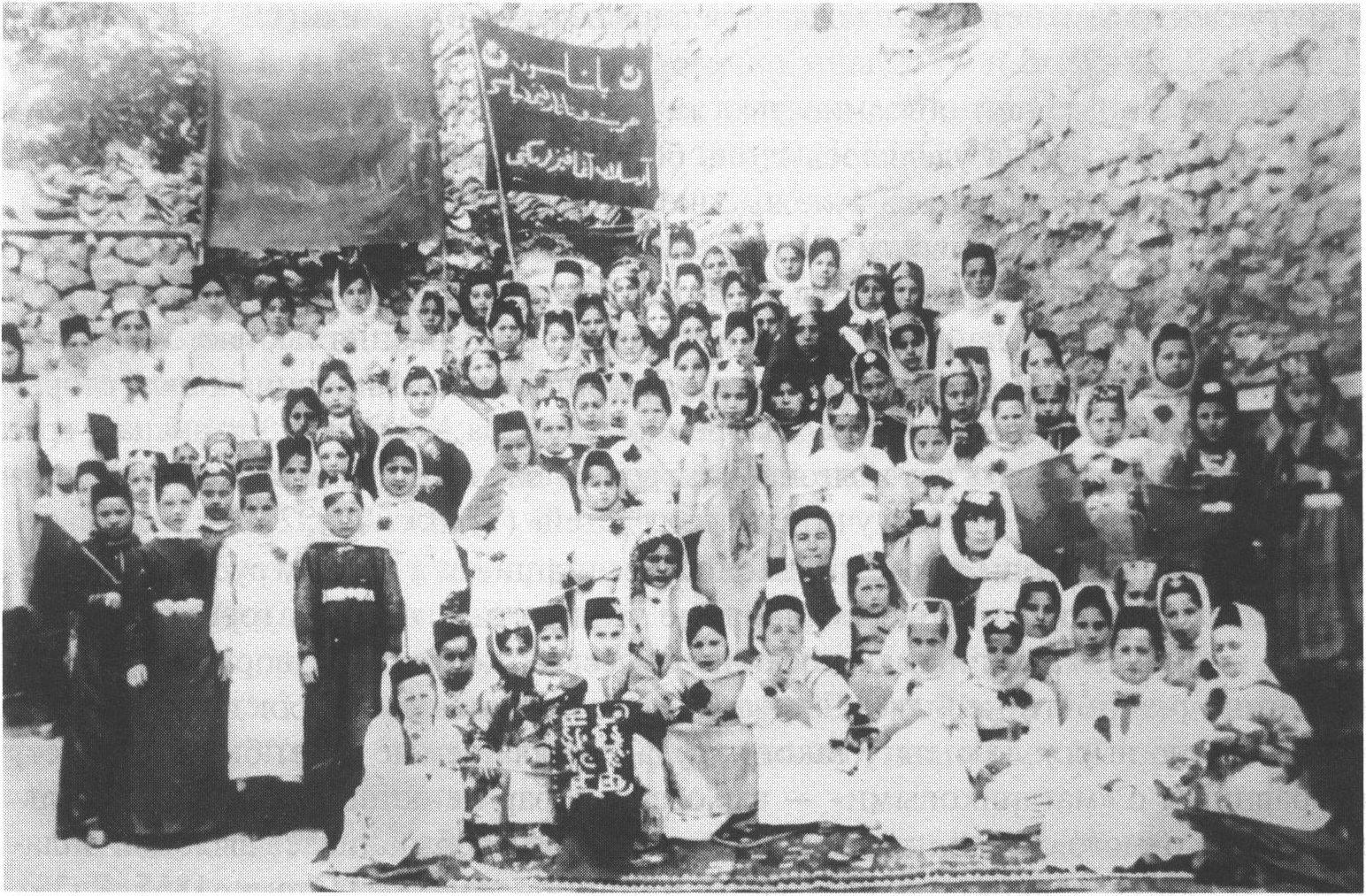 Бахчисарайский мектеб «Арслан-агъа» для девочек. Фото из архива Исмаила Асаногълу Керима