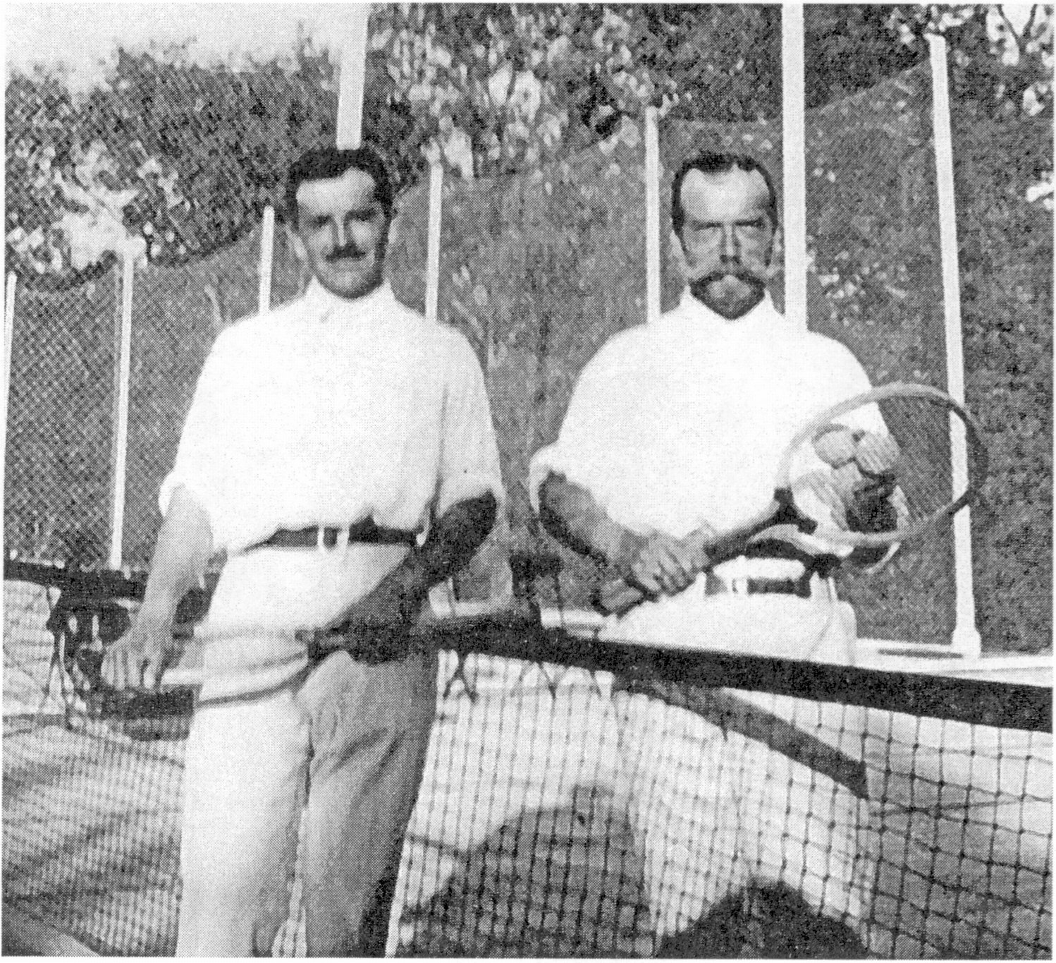 Ливадия. Николай II и П.А. Воронов на теннисном корте. 1913 г
