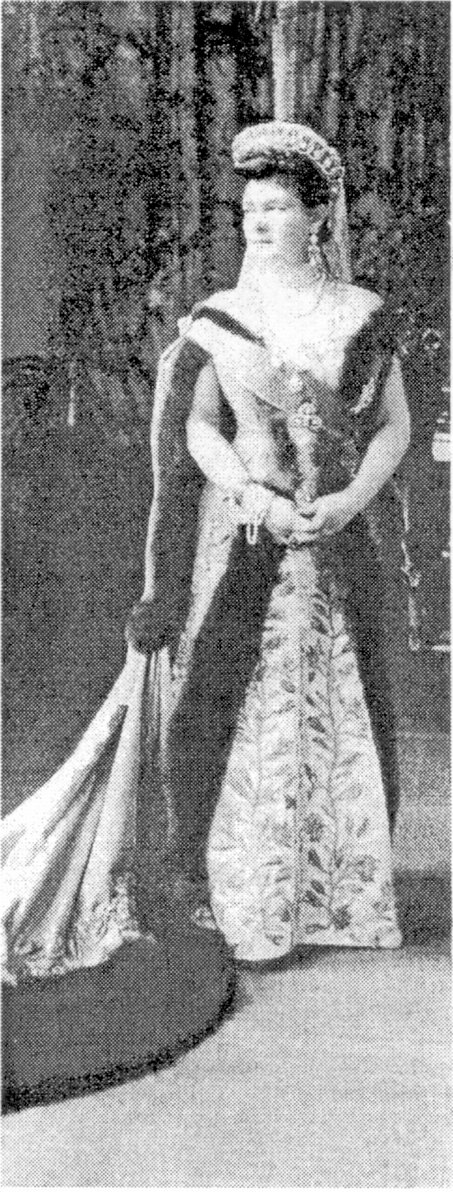 В. кн. Мария Павловна, (урожд. герцогиня Мекленбург-Шверинская), супруга в. кн. Владимира Александровича