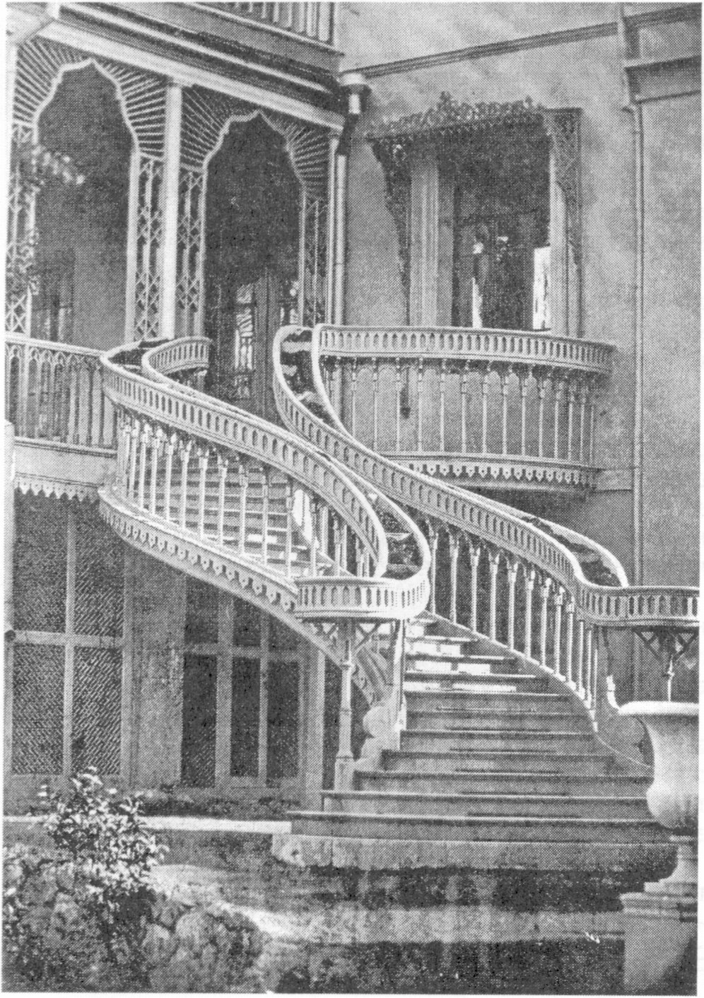 Ливадия. Большой императорский дворец. Декоративное оформление лестницы, соединявшей покои второго этажа с парком