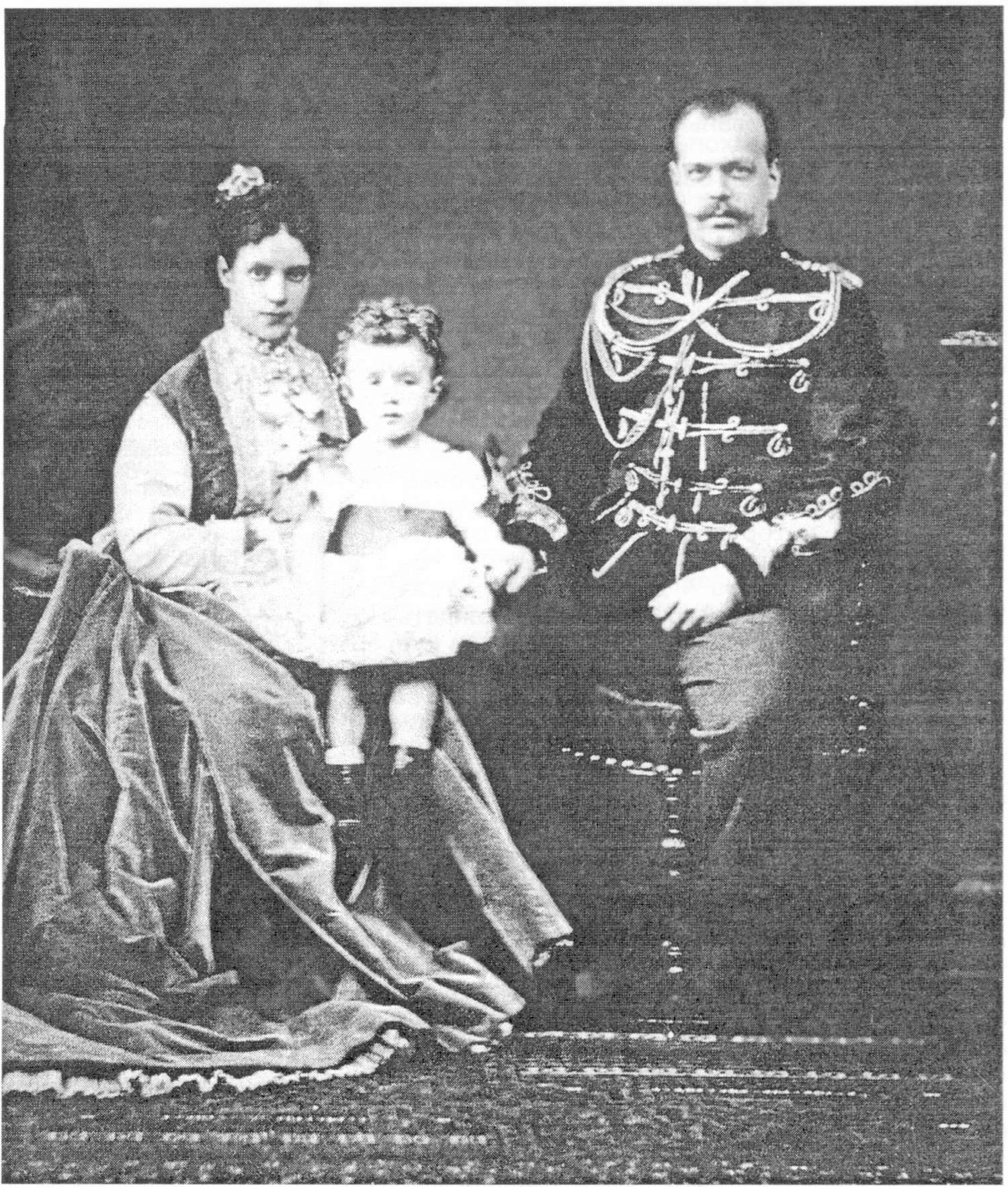 Великий князь Александр Александрович и великая княгиня Мария Федоровна с первенцем, великим князем Николаем Александровичем