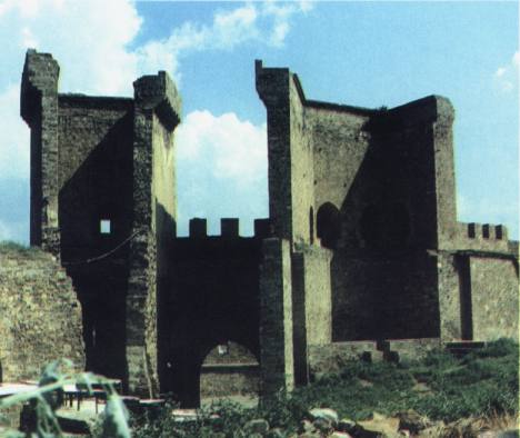 Судакская крепость. Главные ворота