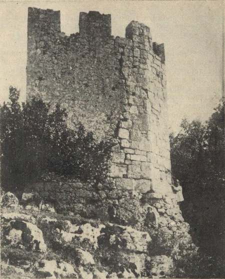 Башня над оврагом Табана-Дере