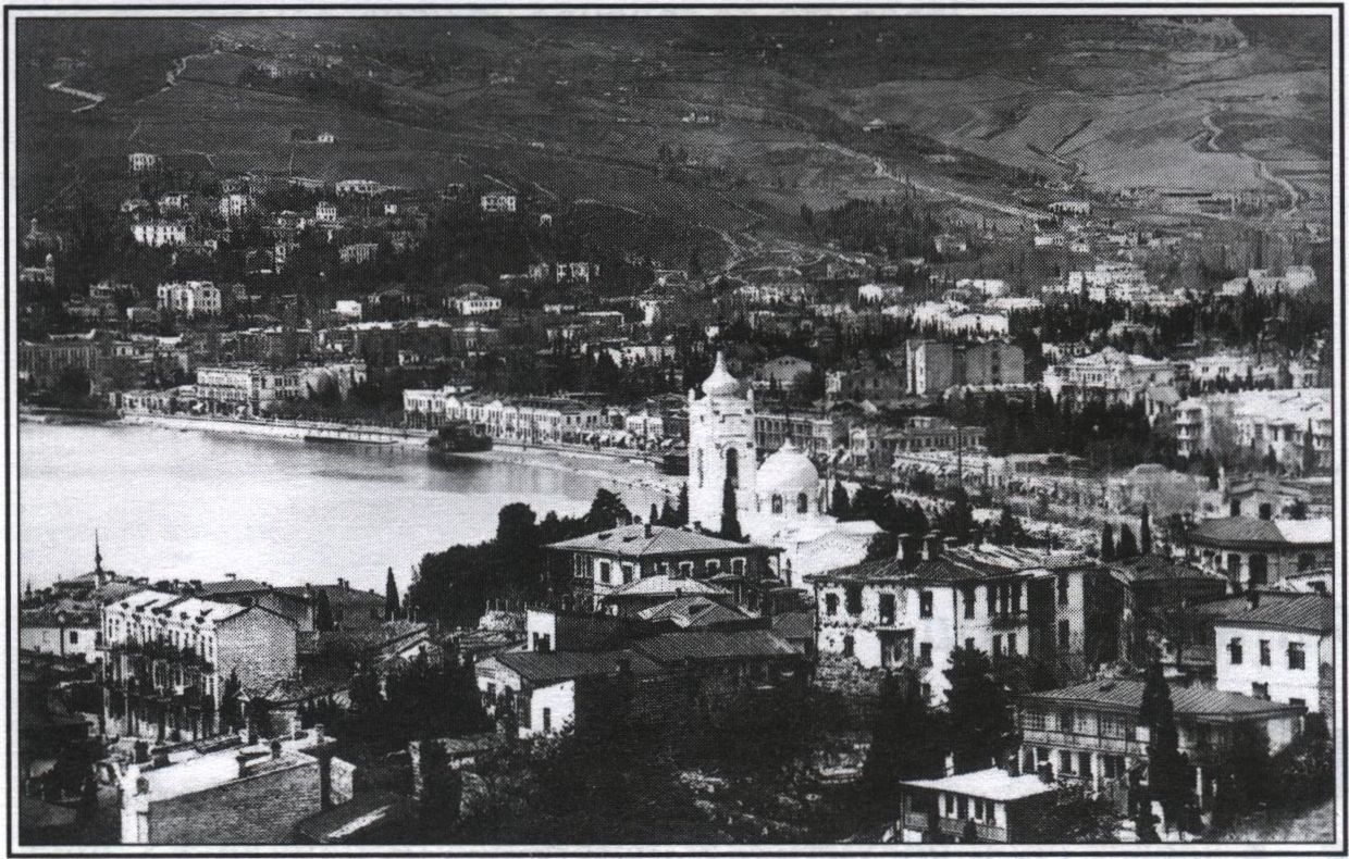Панорама Ялты. Фото начала XX в.